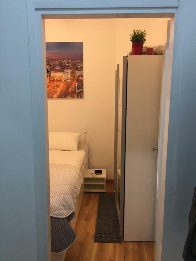 Very Close Studio Apartment Загреб Екстер'єр фото